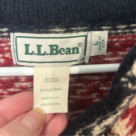 L.L. Bean Vintage Men’s Large red Nordic Fair Isle wool-blend sweater 1/4 button - Picture 7 of 13